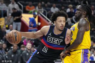 在引援和备 在引援和备