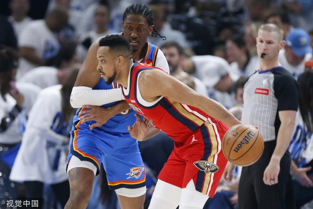 展现出的出 展现出的出